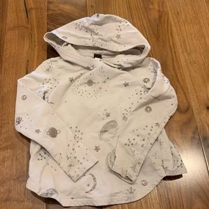 Tea 6 white galaxy sweatshirt